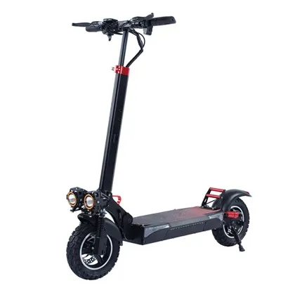 Posso andar de scooter elétrica na chuva?